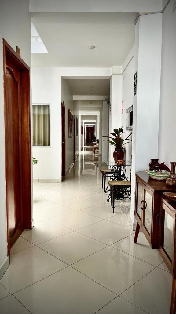 Fitzcarrald Hotel Икитос Экстерьер фото